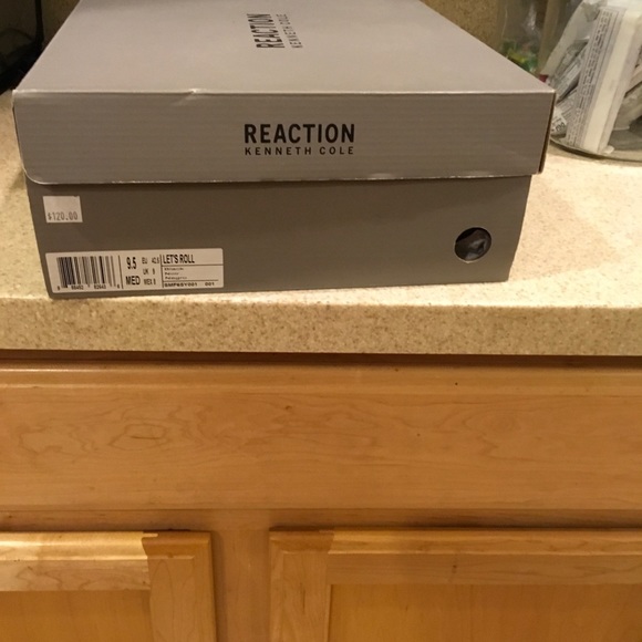 Kenneth Kole Let’s Go 9.5 Black - Picture 7 of 8